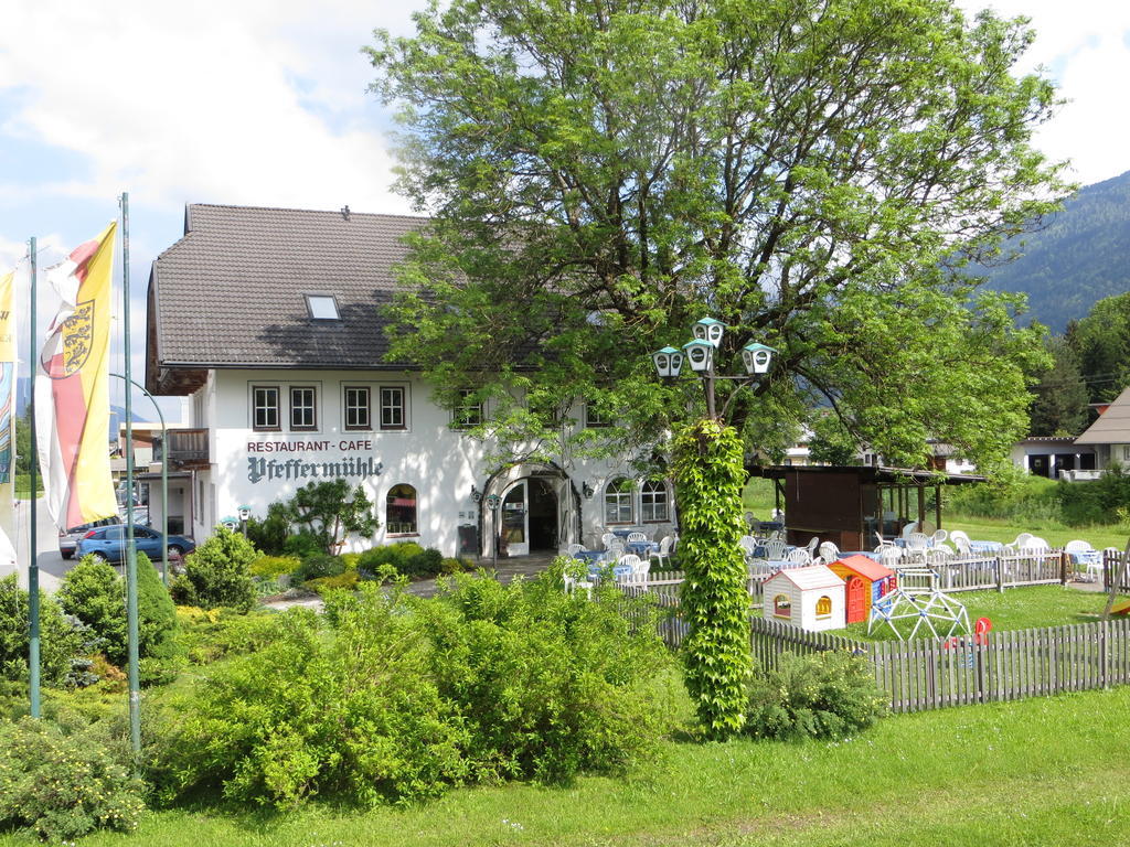 Landgasthof Pfeffermuehle Kotschach-Mauthen Exteriör bild