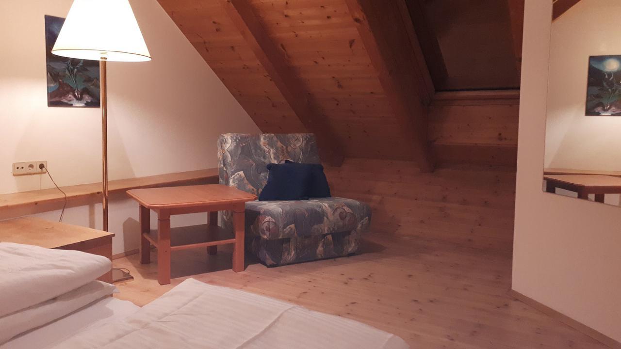 Landgasthof Pfeffermuehle Kotschach-Mauthen Exteriör bild